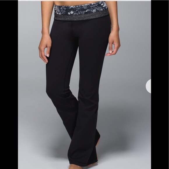 lululemon athletica Pants - ⬇️REDUCED⬇️ Rare Color Combo Lululemon Groove Pant